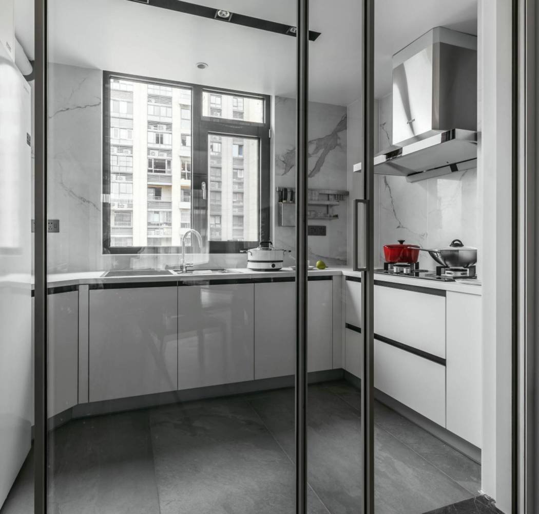 modern-kitchen-with-glass-sliding-door